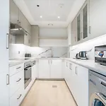 Rh -Luxury 1Br, Large Balcony & High-End Interiors, Downtown