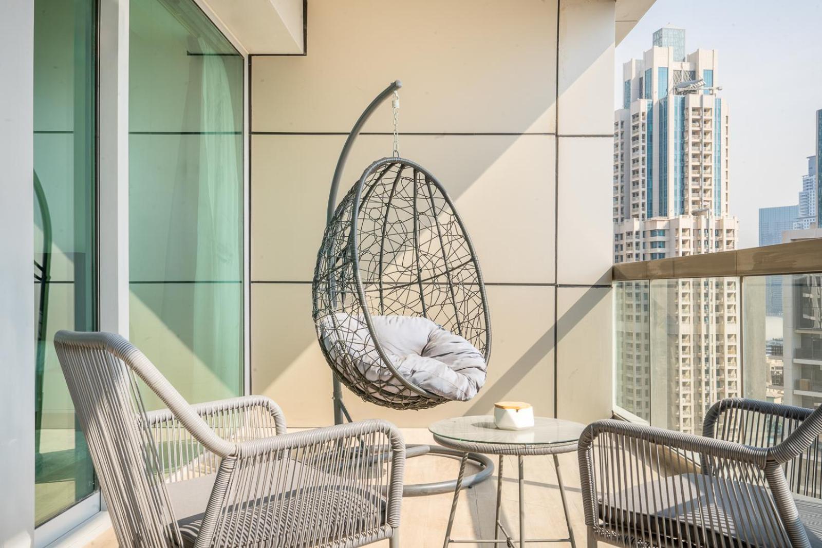 Rh -luxury 1br, Large Balcony & High-end Interiors, Downtown * Dubai